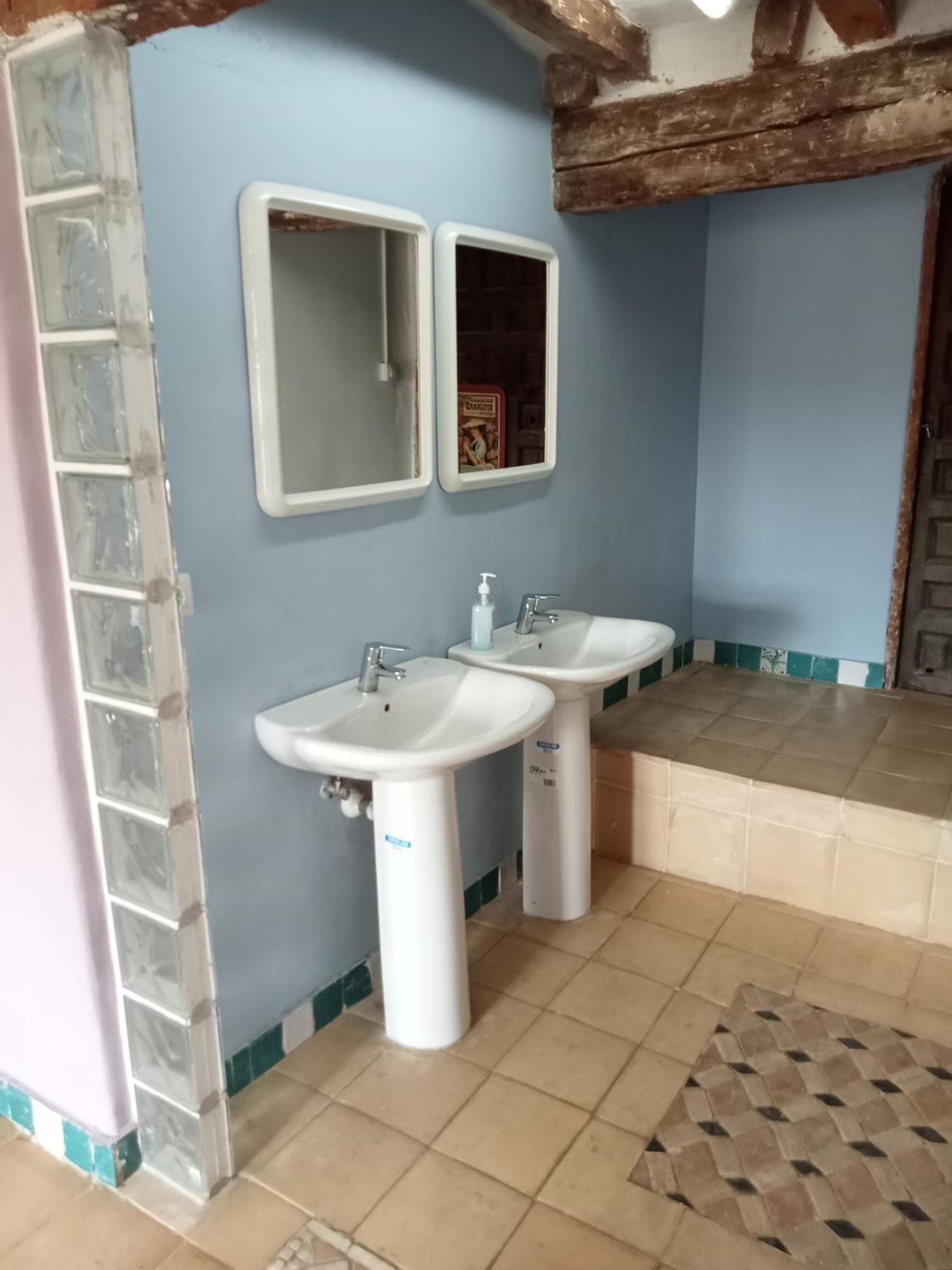 Albergue De Peregrinos Casa Nostra Castrojeriz Ngoại thất bức ảnh